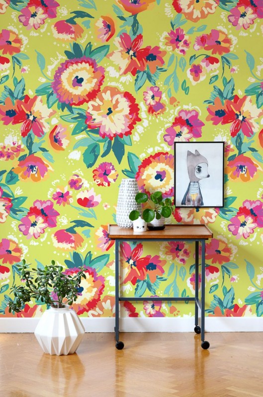 bright floral wallpaper